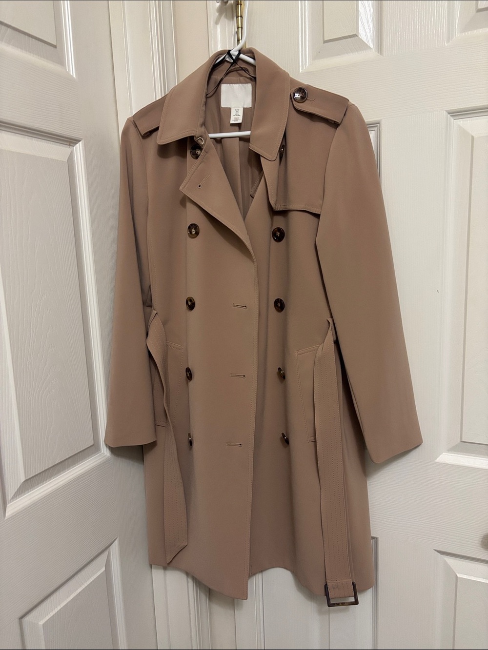 H&M Women’s Small Beige Trench Coat – Never Worn! 🤎